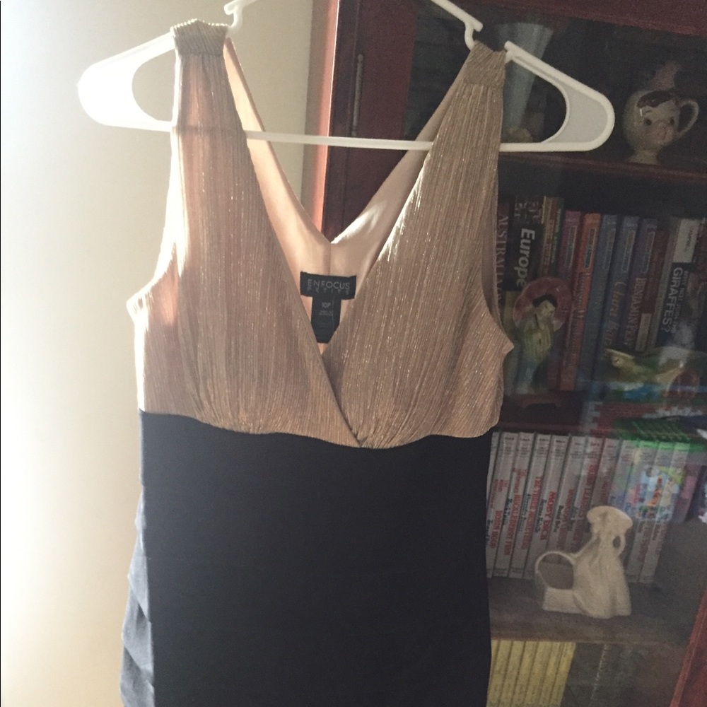 V neck gold and black dress